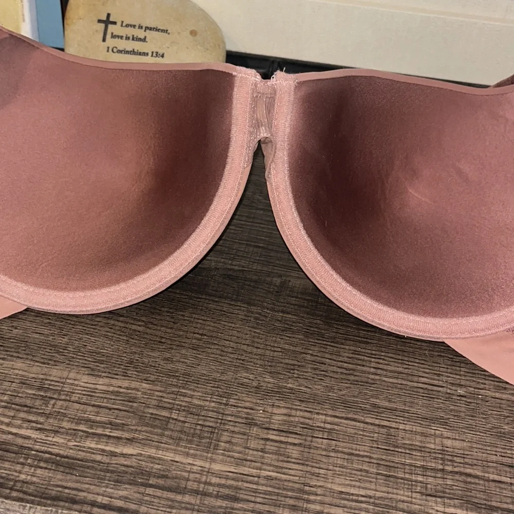 Danskin underwire lace